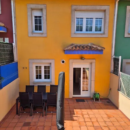 Daire Xivares Playa 25a08 Muy Cerca De La Playa By R2r Consulting Carrio (Gijon, Asturias)